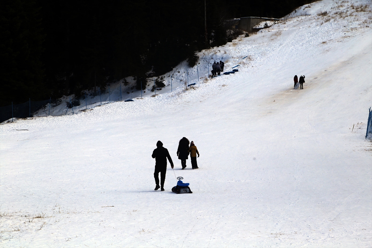 KASTAMONU Ilgaz Dağı Kayak Merkezi yarıyıl tatiline karsız giriyor