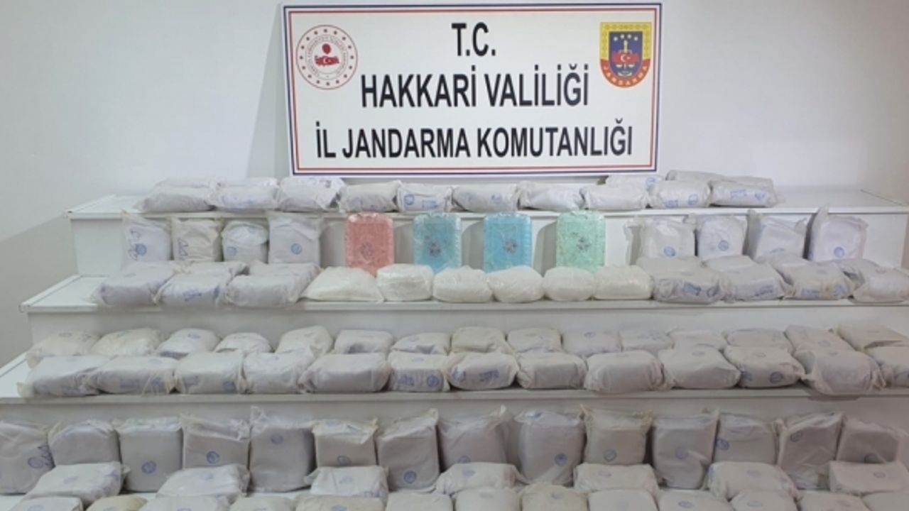 Hakkari'de İHA destekli operasyonda 103 kilo 500 gram eroin ele geçirildi