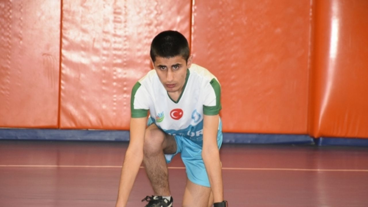 Görme engelli atlet Yusuf Çelik, Avrupa'da madalya hedefliyor: