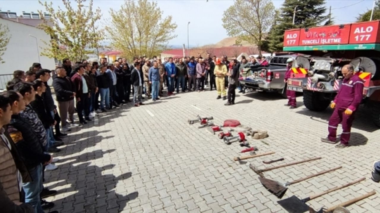 Tunceli'de jandarma ve güvenlik korucularına yangın eğitimi verildi