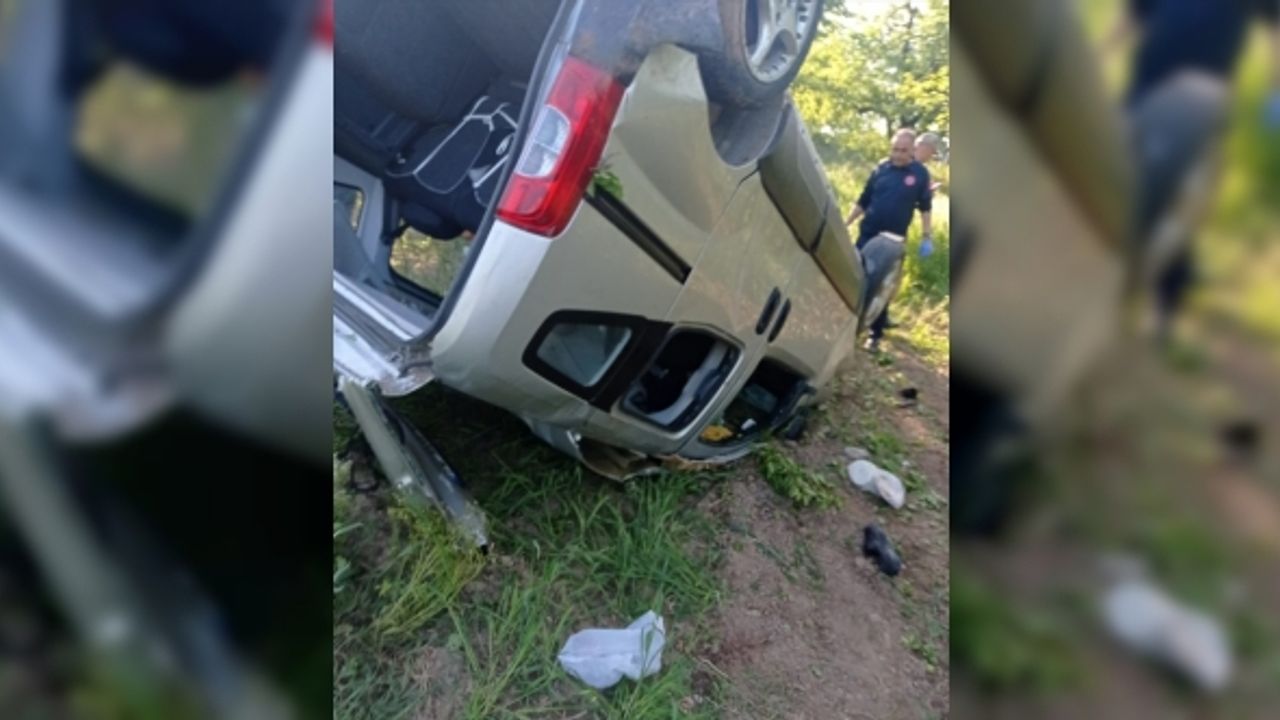 Malatya'da hafif ticari araç devrildi, 3 kişi öldü, 3 kişi yaralandı