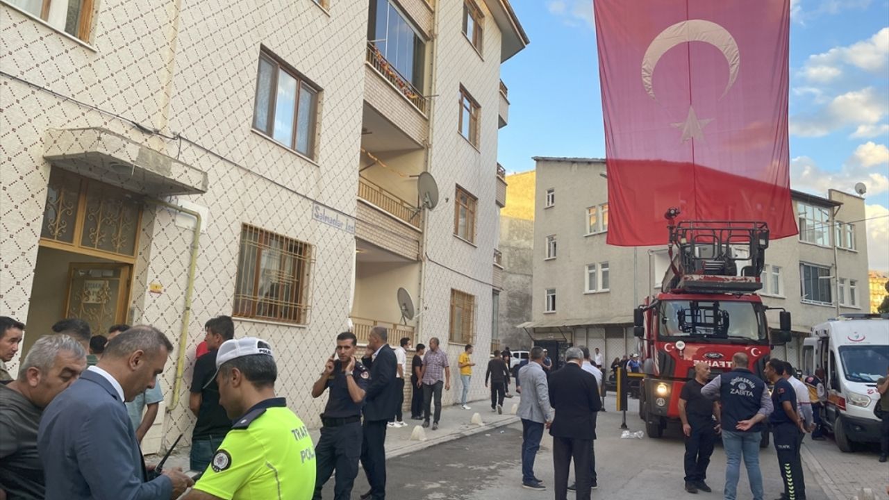 Şehit Piyade Üsteğmen Serkan Erkuş'un Malatya'daki ailesine şehadet haberi verildi