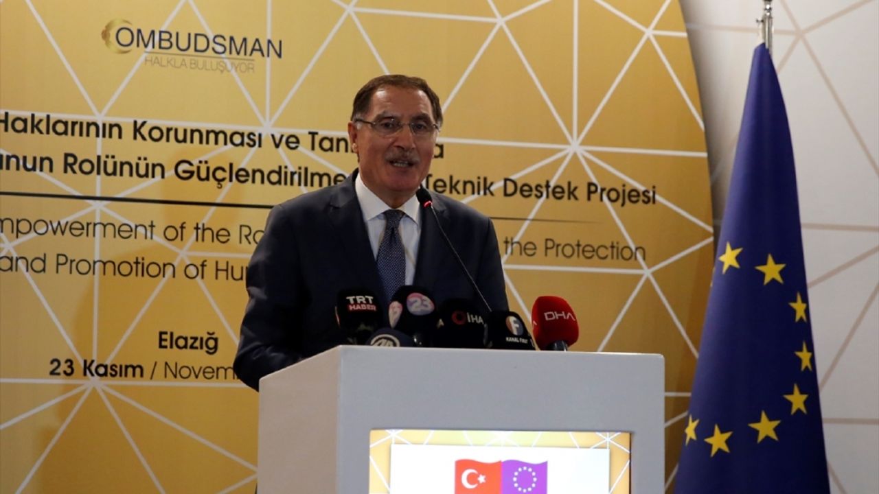 Kamu Başdenetçisi Şeref Malkoç "Ombudsman Elazığlılarla Buluşuyor" programına katıldı: