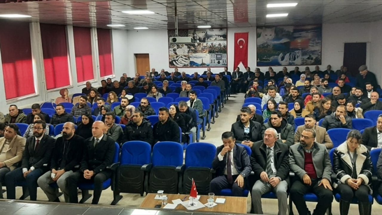 Özalp'ta "Kitap Van Projesi" toplantısı gerçekleştirildi