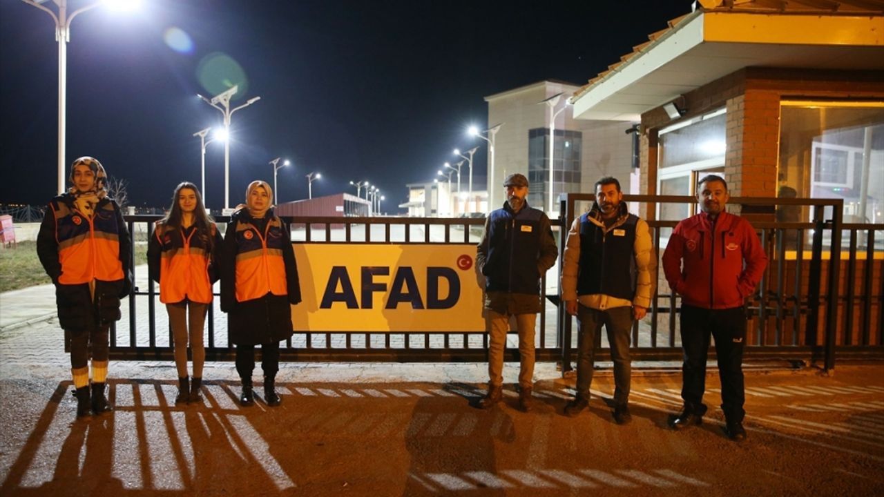 Muş'taki "Hazır destek AFAD gönüllüleri" olası afetlere karşı nöbet tutuyor