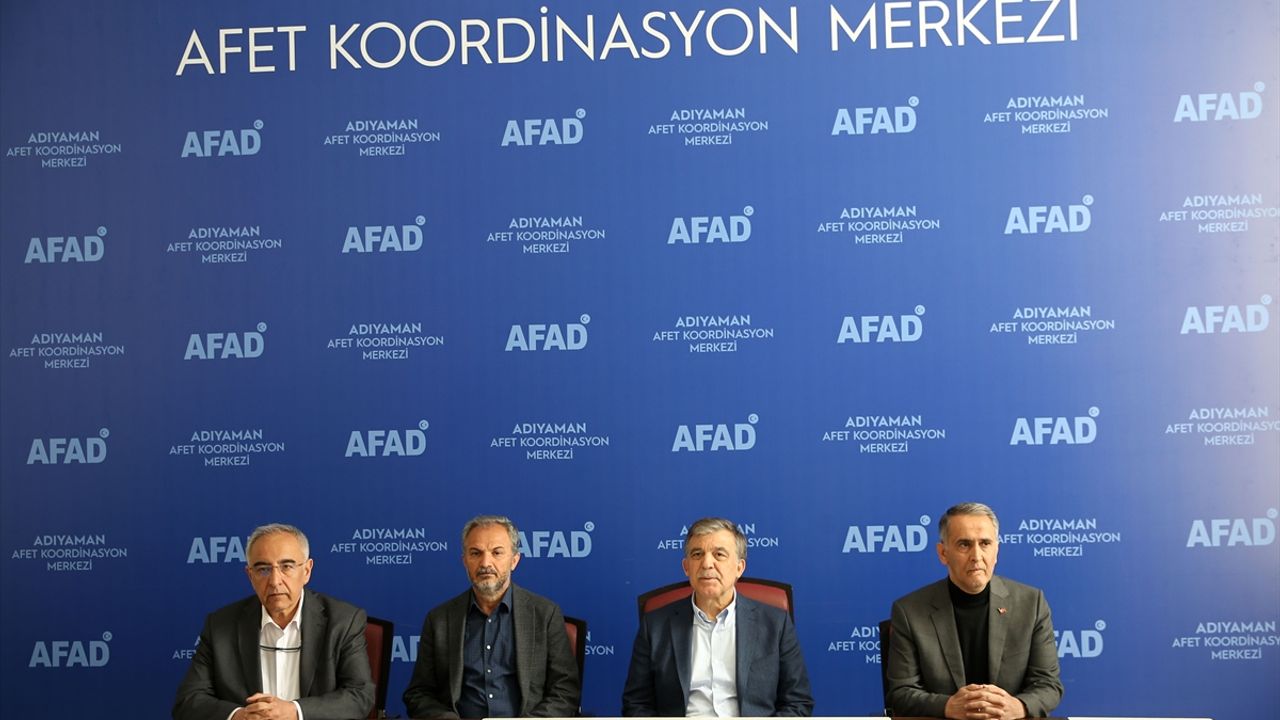 ADIYAMAN - 11. Cumhurbaşkanı Abdullah Gül, Adıyaman'da incelemelerde bulundu