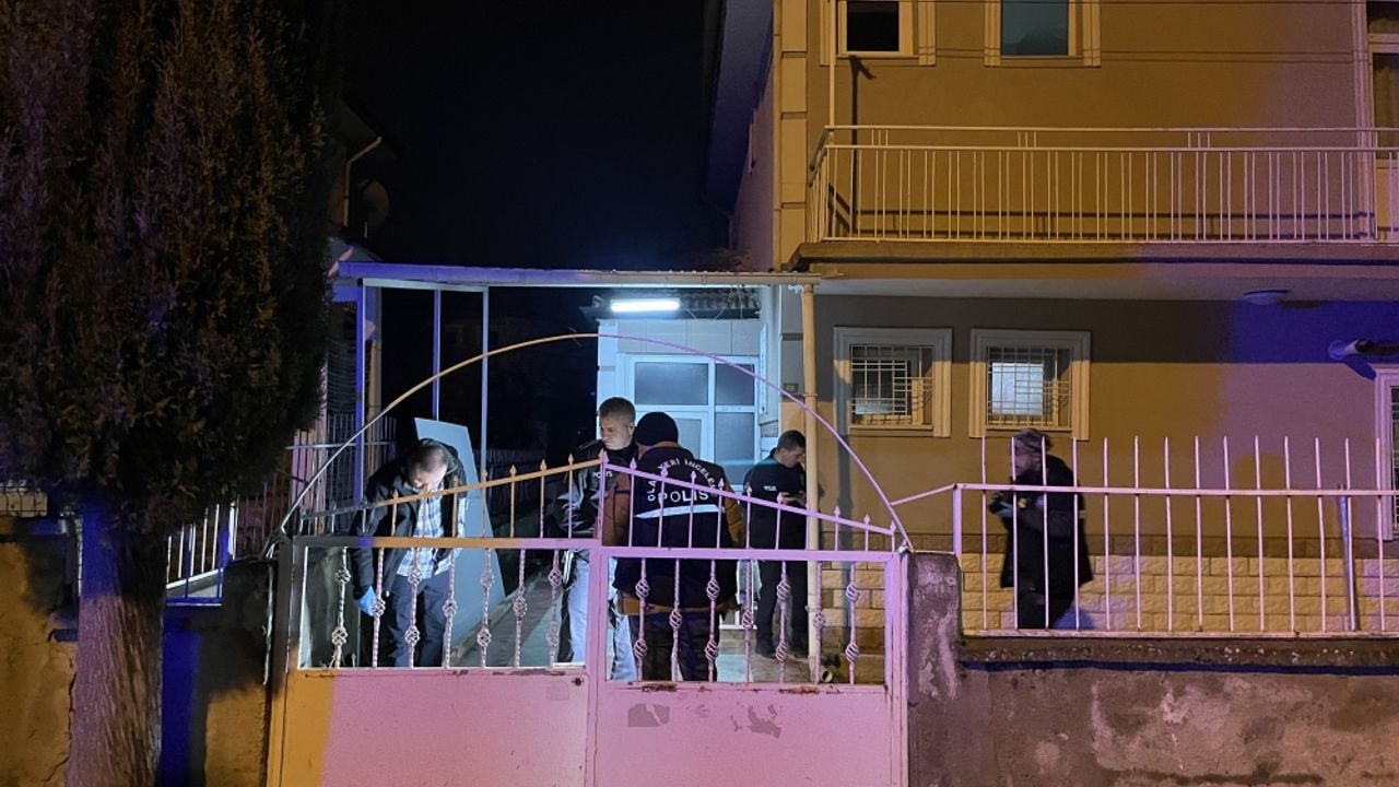 Elazığ'da 2 kardeş silahlı kavgada yaralandı