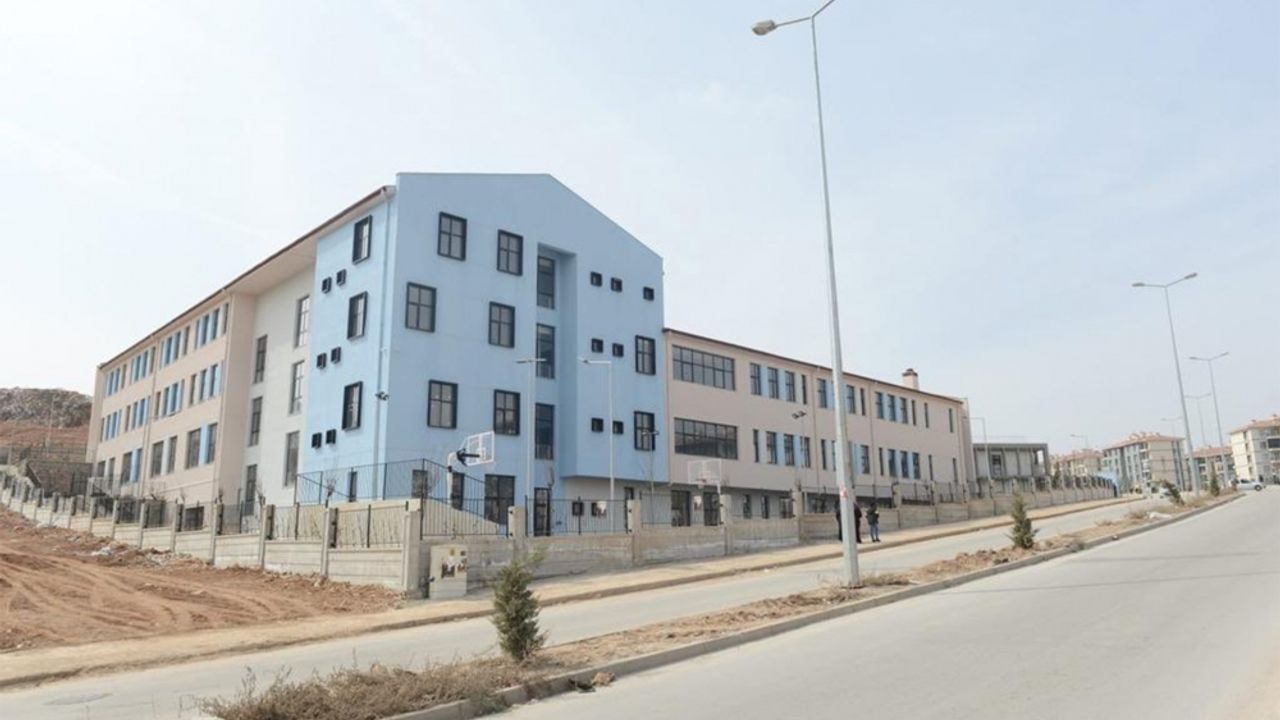 Elazığ'da şehit Korgeneral Osman Erbaş'ın adı yeni açılan okulda yaşatılacak