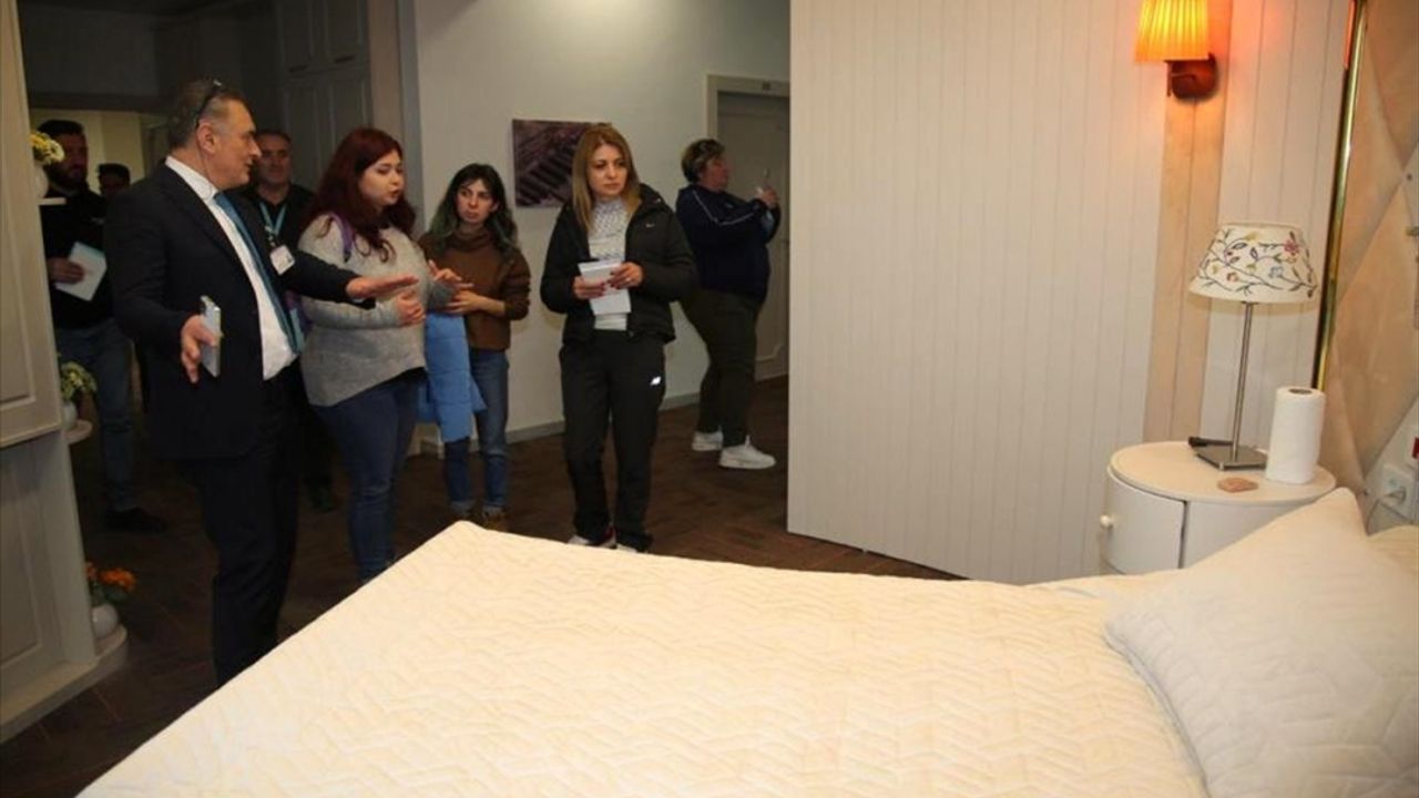Gürcistanlı doktorlar sağlık turizmi için Erzurum Şehir Hastanesini gezdi