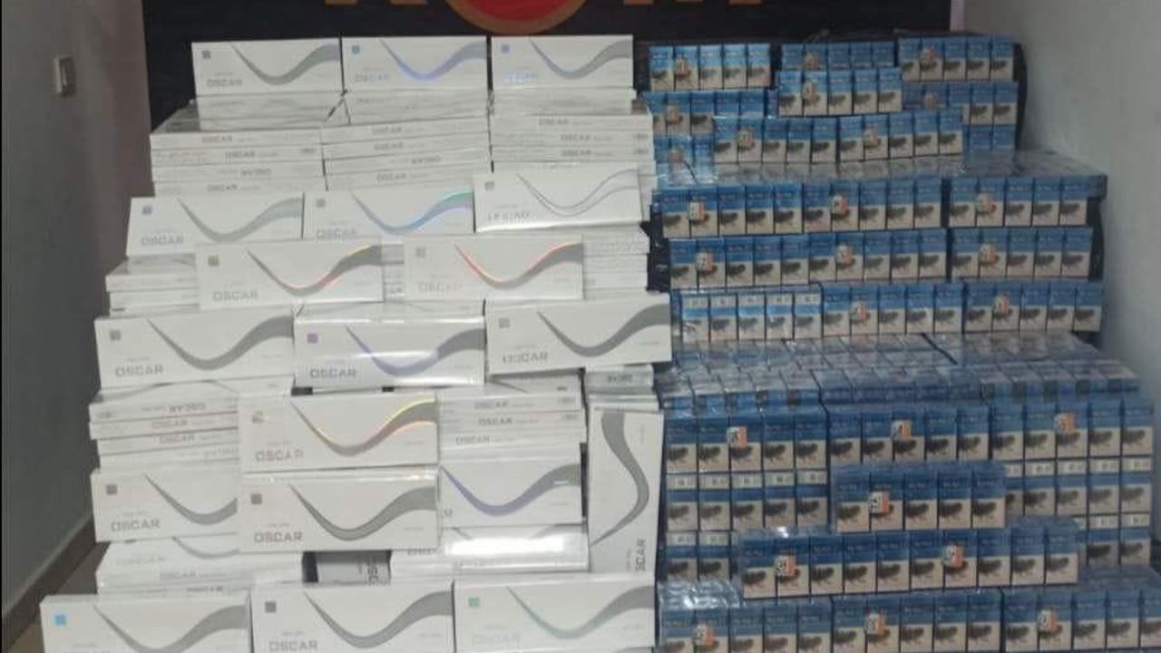 Ağrı'da 27 bin paket gümrük kaçağı sigara ele geçirildi