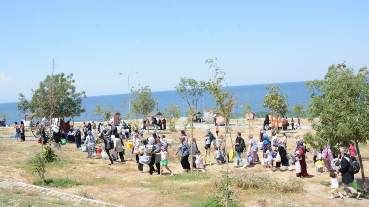 Tuşba Belediyesi kadın kursiyerlere yönelik gezi düzenlendi