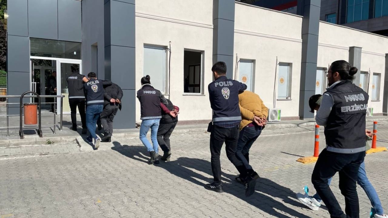 Erzincan'da "Narkogüç" operasyonlarında 4 kişi tutuklandı