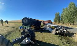 Bulanık'ta traktör ile otomobilin çarpışması sonucu 5 kişi yaralandı