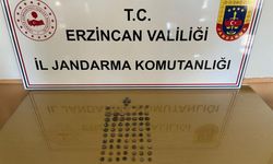 Erzincan'da 85 tarihi obje ve sikke ele geçirildi