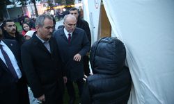 DÜZCE - Milli Eğitim Bakanı Özer, depremzedeleri ziyaret etti