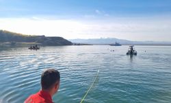 GÜNCELLEME - Elazığ'da baraj gölünde kaybolan balıkçının cesedi bulundu