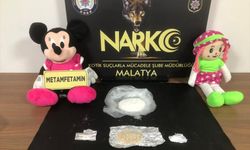Malatya'da oyuncak bebeklere gizlenmiş uyuşturucu ele geçirildi