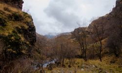 Erzurum'daki Karanlıkdere Kanyonu, doğal güzelliğiyle dağcıların rotasında