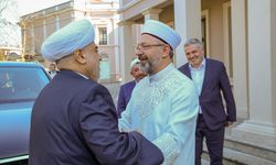 İSTANBUL - Diyanet İşleri Başkanı Erbaş, Kafkas Müslümanları İdaresi Başkanı Paşazade'yle görüştü