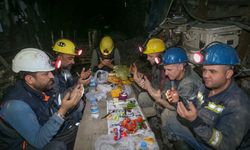 KÜTAHYA - Yerin 300 metre altında madenciler ilk iftarını yaptı