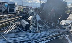 SAKARYA - Anadolu Otoyolu'ndaki zincirleme trafik kazasında 5 kişi yaralandı