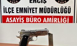 Van'da farklı suçlardan aranan 14 şüpheli tutuklandı