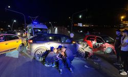 Trafik kazası: Ak Parti İl başkanı ile eşi yaralandı