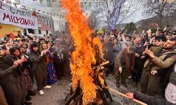 Dersim’de Newroz ateşi yakıldı: Barış ve Kardeşlik çağrısı yapıldı