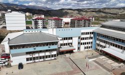 Adliye ve valilik binası depreme dayanıksız çıktı
