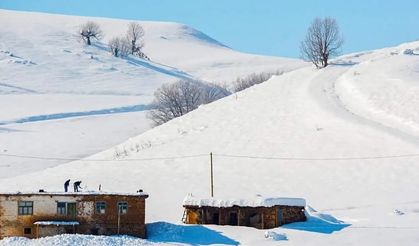 Ovacık'ta, eğitime verilen kar tatili uzatıldı
