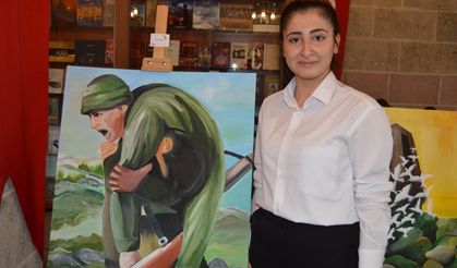 Erzurum'da Cumhuriyetin 100. yılına özel "Genç Cumhuriyete minnet" resim sergisi açıldı