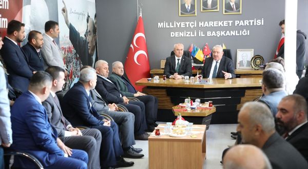 İSTANBUL - Cumhurbaşkanı Erdoğan, Binali Yıldırım'ı hastanede ziyaret etti