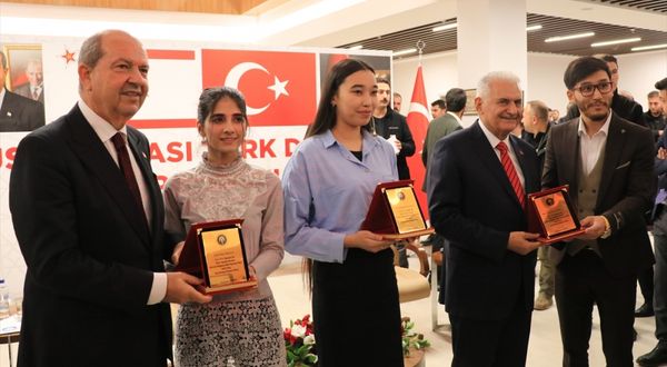 KKTC Cumhurbaşkanı Tatar, Erzincan'da gençlerle buluştu: