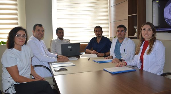 BİTLİS - Tatvan'da doktorlar oluşturdukları Toraks Konseyi ile hastaların takibini yapıyor