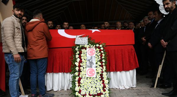 GAZİANTEP - Karkamış'taki terör saldırısında hayatını kaybeden öğretmen defnedildi