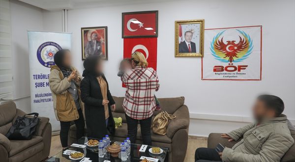 IĞDIR - Teslim olan kadın terörist, PKK kamplarında yaşadıklarını anlattı