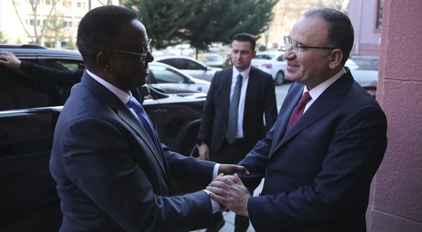 ANKARA - Adalet Bakanı Bozdağ, Somali Adalet Bakanı Ali ile görüştü