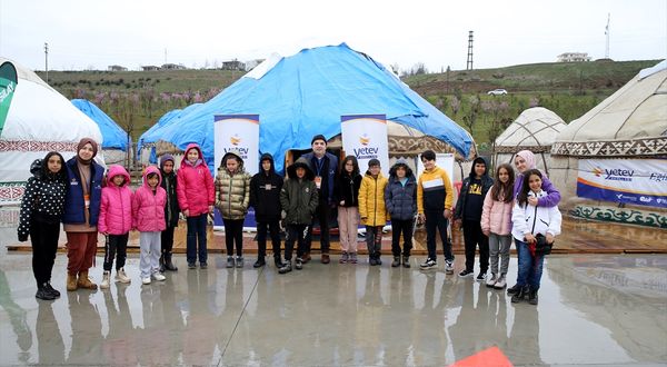 KAHRAMANMARAŞ - YETEV depremzede çocuklara hem eğitim hem moral veriyor