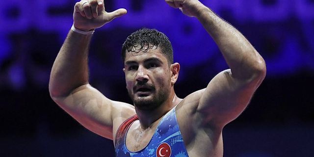 Taha Akgül, Dünya Güreş Şampiyonası'nda finalde