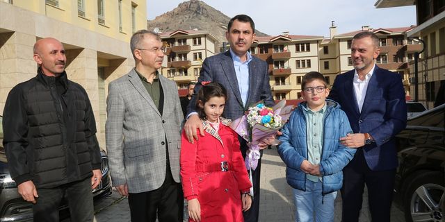 ARTVİN - Bakan Kurum, Yusufeli'nin yeni yerleşim alanında incelemede bulundu