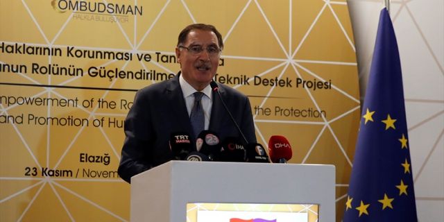 Kamu Başdenetçisi Şeref Malkoç "Ombudsman Elazığlılarla Buluşuyor" programına katıldı:
