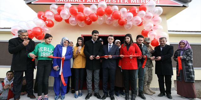 VAN - Özalp'ta Aile Destek Merkezi açıldı