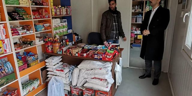 GÜNCELLEME - Ağrı'da bir evin önünde silahla vurulmuş 3 kişinin cesedi bulundu