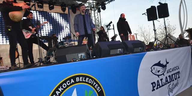 DÜZCE - Palamut festivalinde 30 ton balık tüketildi