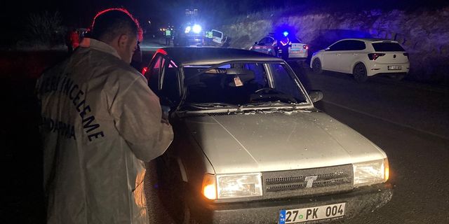 GAZİANTEP - 3 aracın karıştığı kazada 1 kişi öldü, 6 kişi yaralandı