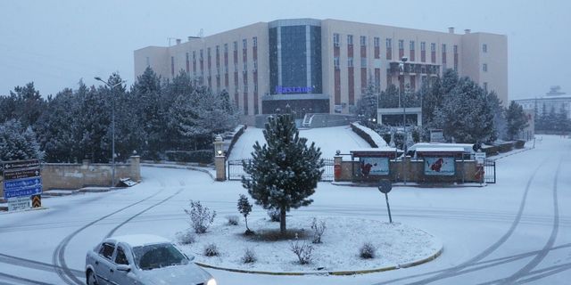 Kahramanmaraş, Malatya ve Adıyaman'da kar yağışı etkili oldu