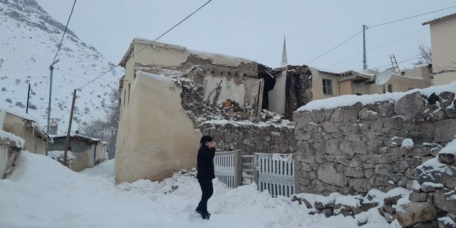 Malatya'nın sembolü kerpiç evler de depremde ağır hasar gördü