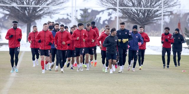 SİVAS - Sivasspor, Fatih Karagümrük maçı hazırlıklarını sürdürdü