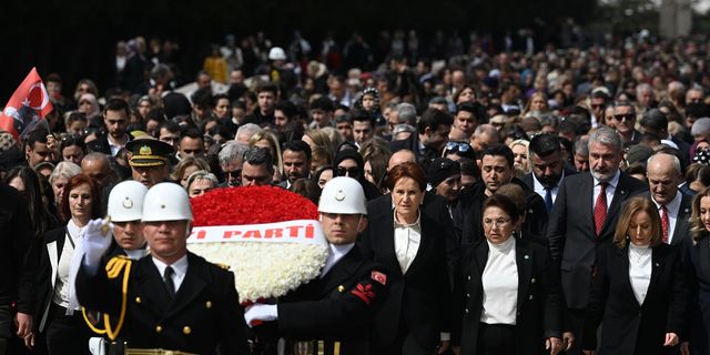 AFYONKARAHİSAR - "İlk Evim, İlk İş Yerim" projesi kapsamında yapılacak konutlar için kura çekildi