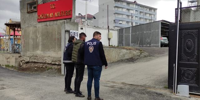 KARS - Boşanma aşamasındaki eşini silahla yaralayan zanlı tutuklandı